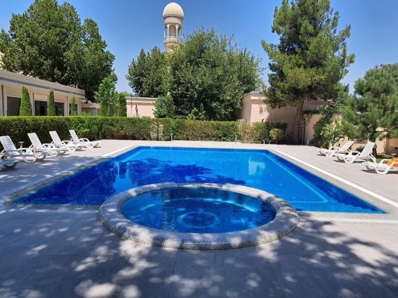 Orient Star Hotel Samarkand Buitenkant foto