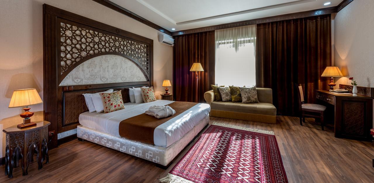 Orient Star Hotel Samarkand Buitenkant foto