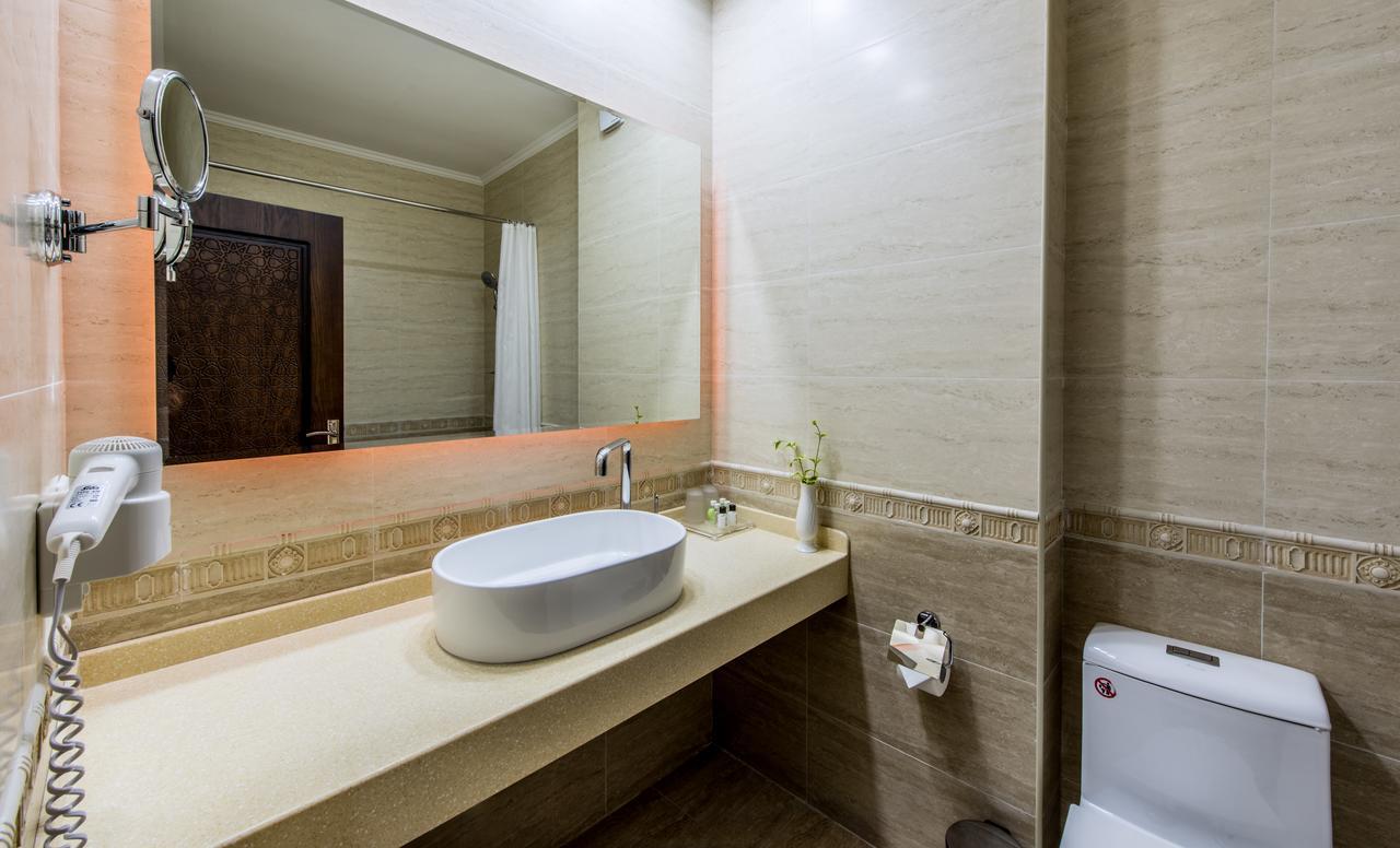 Orient Star Hotel Samarkand Buitenkant foto